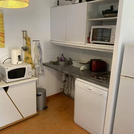 T2 Pour 4, Terrasse Vue Mer, Proche Plages, Parking Inclus A - Fr-1-768-68 * Sainte-Maxime