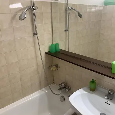 T2 Pour 4, Terrasse Vue Mer, Proche Plages, Parking Inclus A - Fr-1-768-68 Apartment *